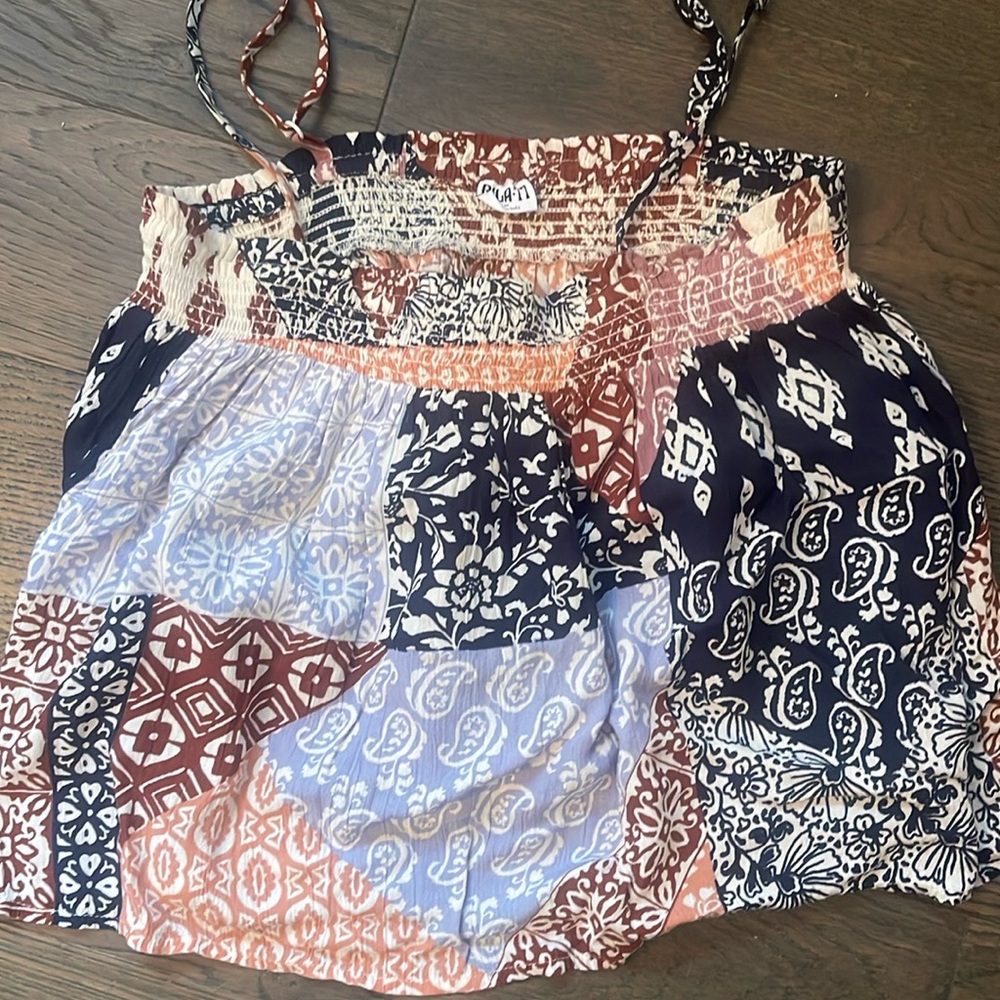 Boho summer shirt size M I think it fits more like a small